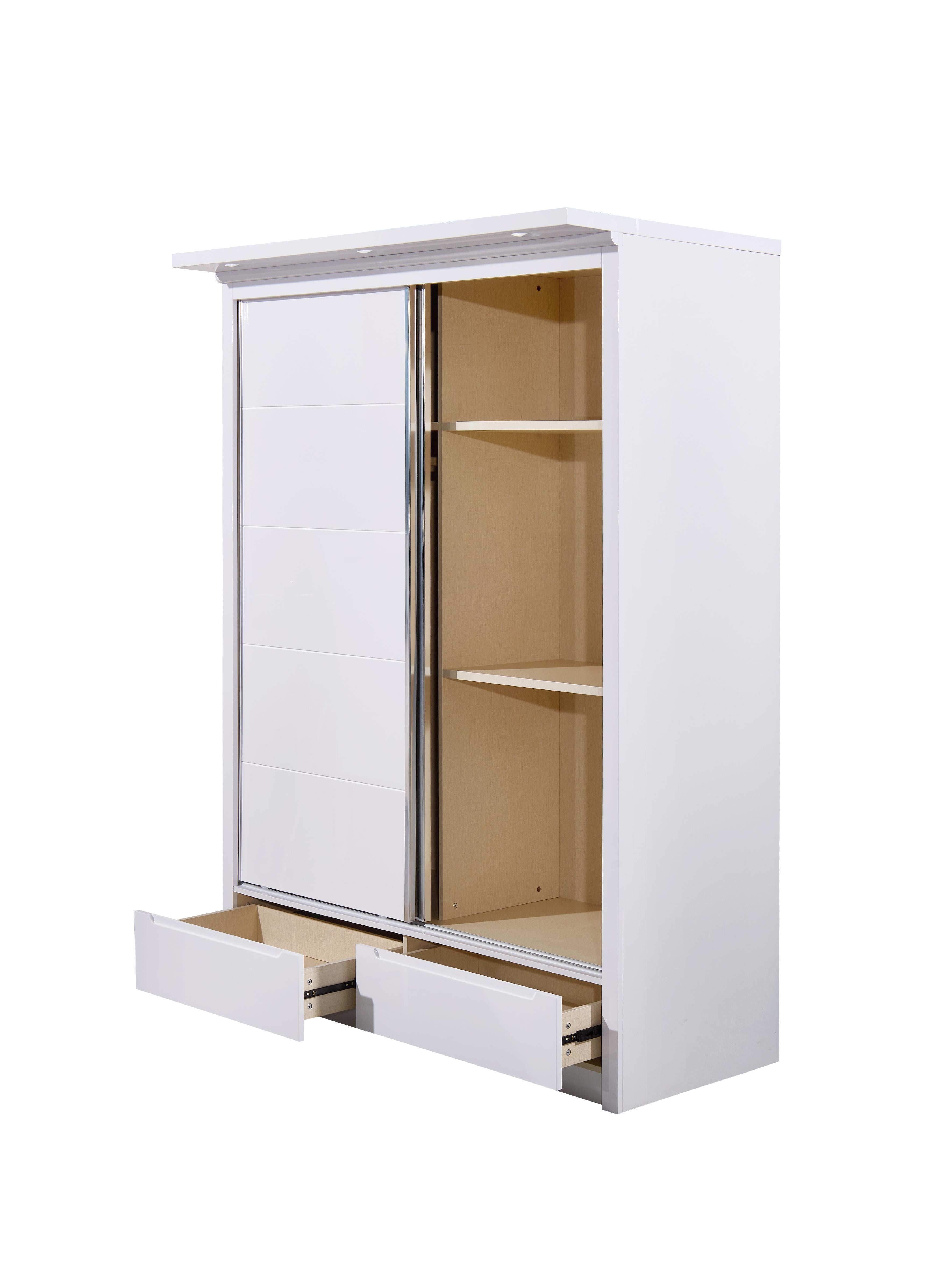 Alexander Wardrobe